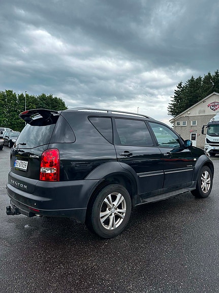 SsangYong Rexton 5 of 23