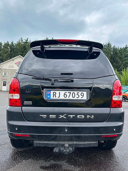 SsangYong Rexton 4 of 23