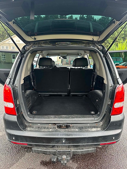 SsangYong Rexton 8 of 23
