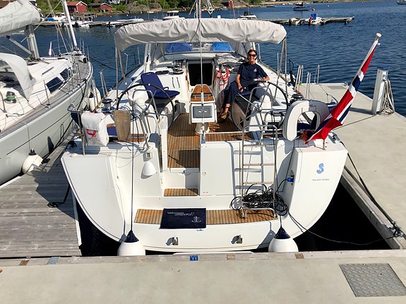 Beneteau Oceanis 50 - super seilbåt og hytte på vannet 4 of 15