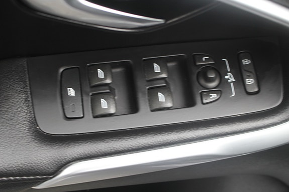 Volvo V40 7 of 20