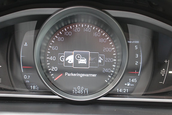 Volvo V40 11 of 20