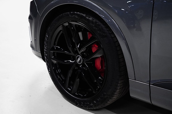 Audi Q7 9 of 30