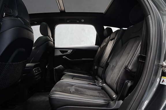 Audi Q7 23 of 30