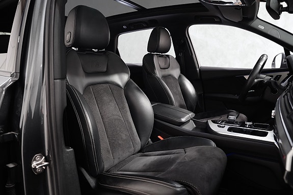 Audi Q7 18 of 30