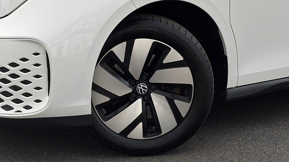 Volkswagen ID. Buzz 3 of 30