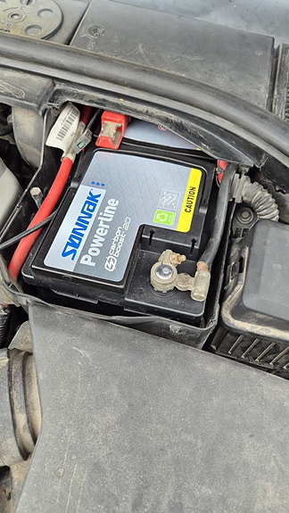 Volvo S80 25 of 26