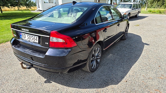 Volvo S80 3 of 26