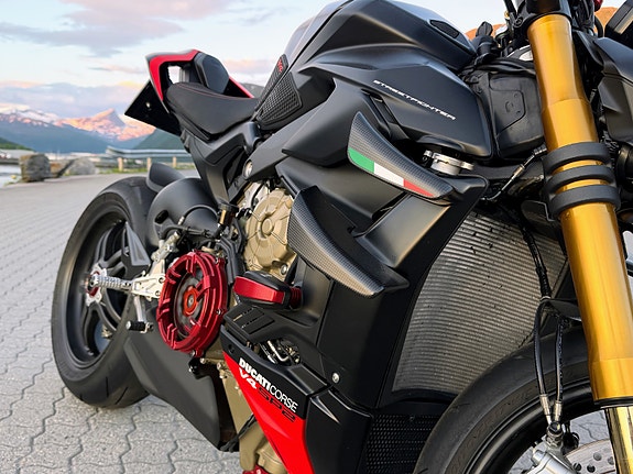 Ducati Streetfighter V4 SP2 10 of 12