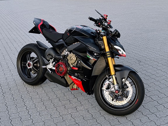 Ducati Streetfighter V4 SP2 3 of 12