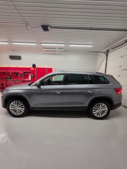 Skoda Kodiaq 2 of 5