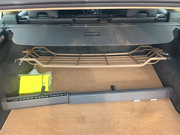 Volvo V70 12 of 30