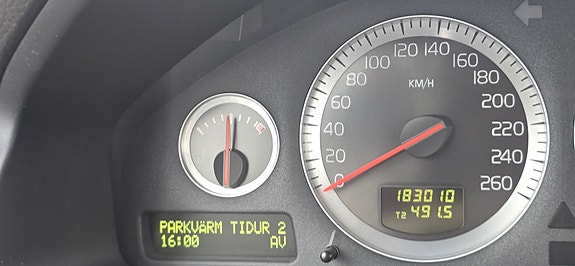 Volvo XC90 24 of 29