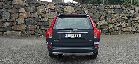 Volvo XC90 5 of 5