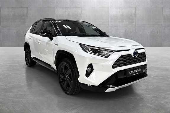 Toyota RAV4 6 of 24