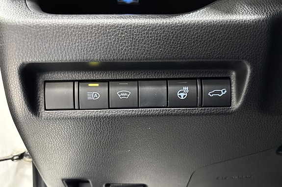 Toyota RAV4 17 of 24