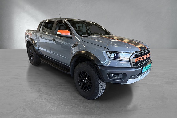 Ford Ranger Raptor 2 of 5