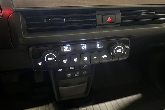 Honda e 22 of 30