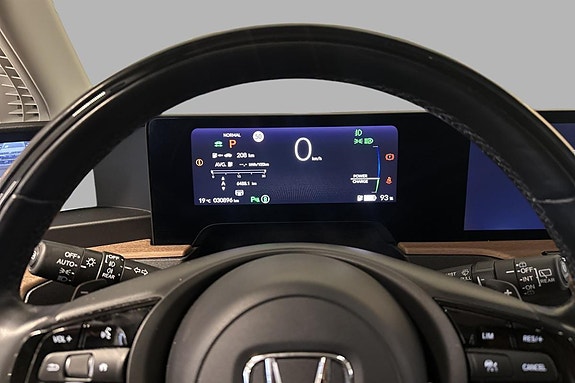 Honda e 18 of 30