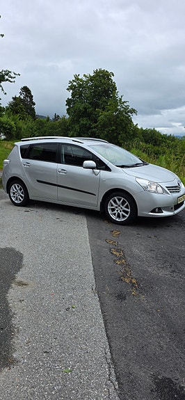 Toyota Verso 21 of 30
