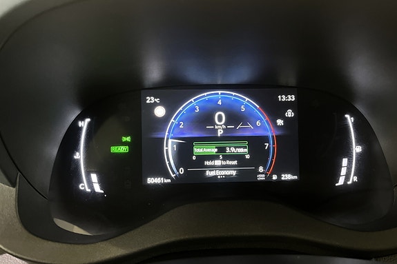 Toyota Yaris 12 of 18
