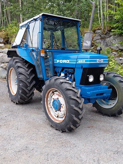 Ford 4610 3 of 5