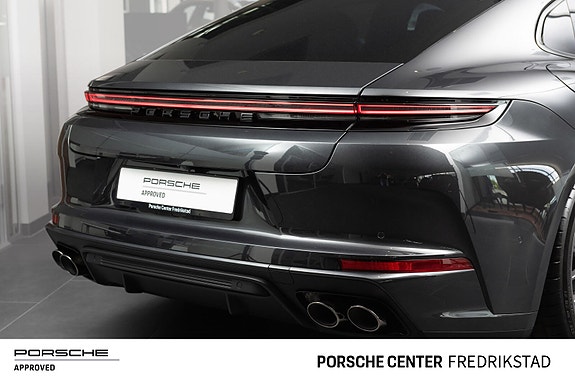 Porsche Panamera 7 of 30