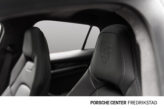Porsche Panamera 22 of 30