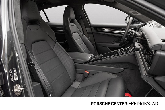 Porsche Panamera 26 of 30