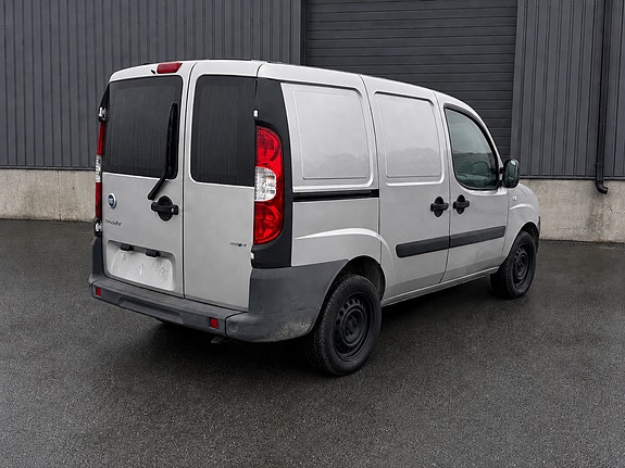 Fiat Doblo 8 of 14