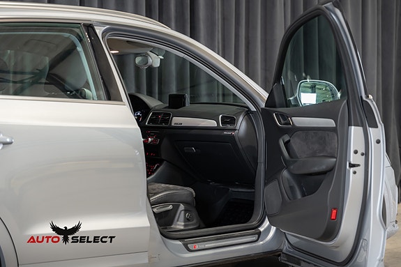 Audi Q3 20 of 30