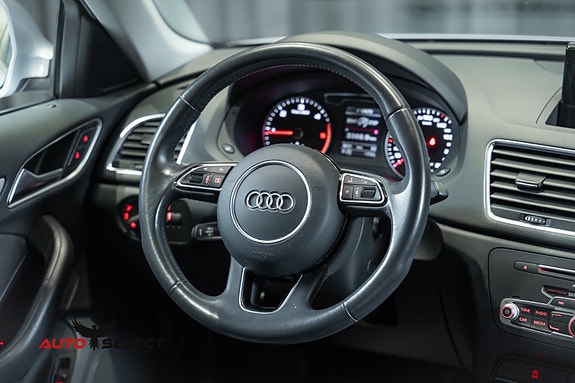 Audi Q3 27 of 30