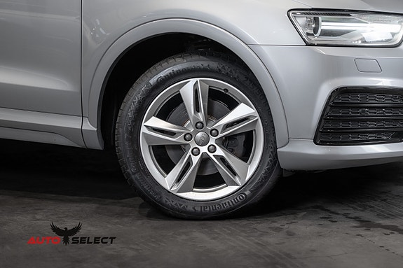 Audi Q3 3 of 30