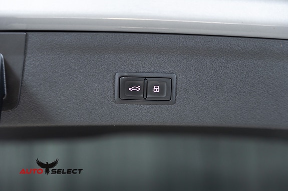 Audi Q3 12 of 30