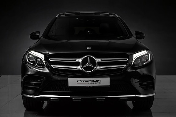 Mercedes-Benz GLC350 e 4 of 30
