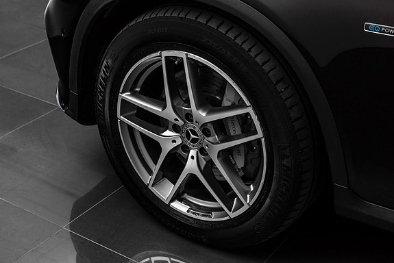 Mercedes-Benz GLC350 e 11 of 30