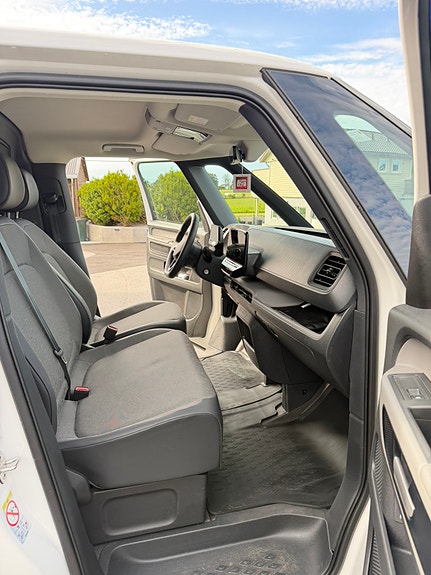Volkswagen ID. Buzz 9 of 16