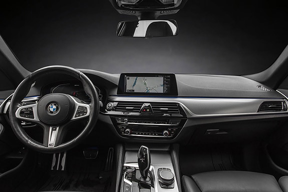 BMW 5-Serie 18 of 30