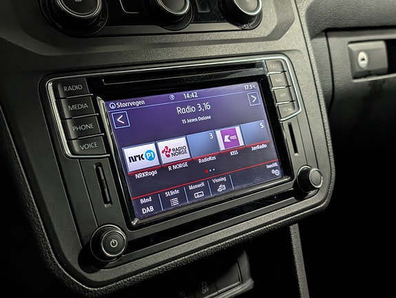 Volkswagen Caddy 17 of 23