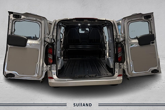 Ford Transit Custom 20 of 24