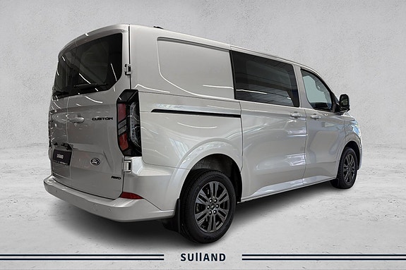Ford Transit Custom 5 of 24
