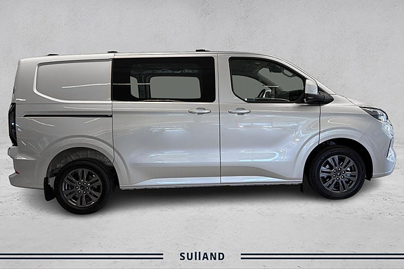 Ford Transit Custom 6 of 24