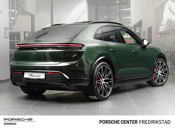 Porsche Macan 3 of 5