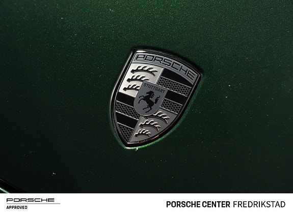 Porsche Macan 16 of 30