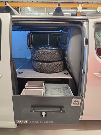 Citroen Jumpy 21 of 27
