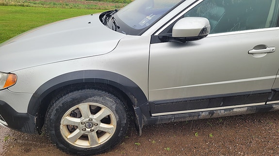 Volvo XC70 4 of 5