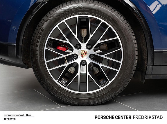 Porsche Macan 23 of 30