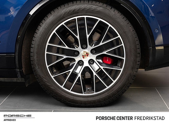 Porsche Macan 26 of 30