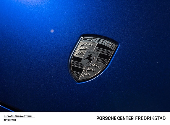Porsche Macan 16 of 30