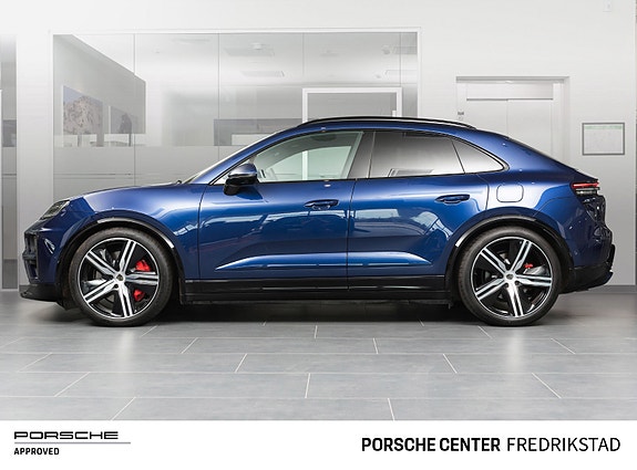 Porsche Macan 2 of 5